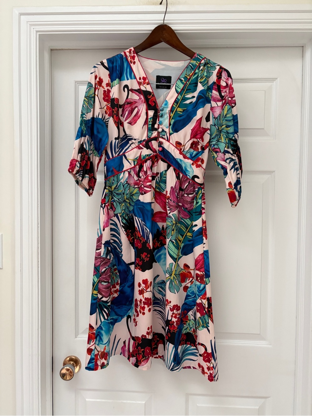 Tropical Floral V-Neck Midi Dress - Multicolor